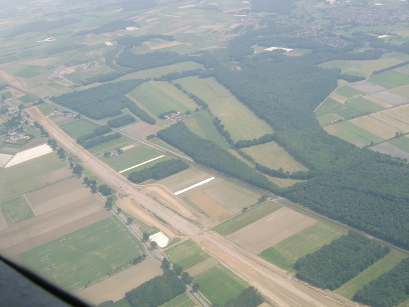 108 Aanleg nieuwe autoweg.JPG